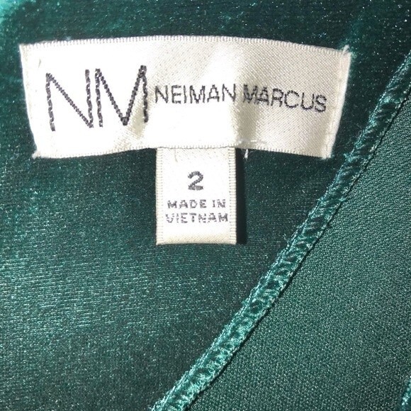 Neiman Marcus Green Velvet Flutter Sleeve High-Low Flounce Hem Midi A Line Dress - Picture 7 of 9